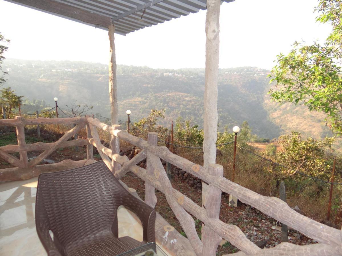 فندق ماهاباليشوارفي  Exotic Valley المظهر الخارجي الصورة